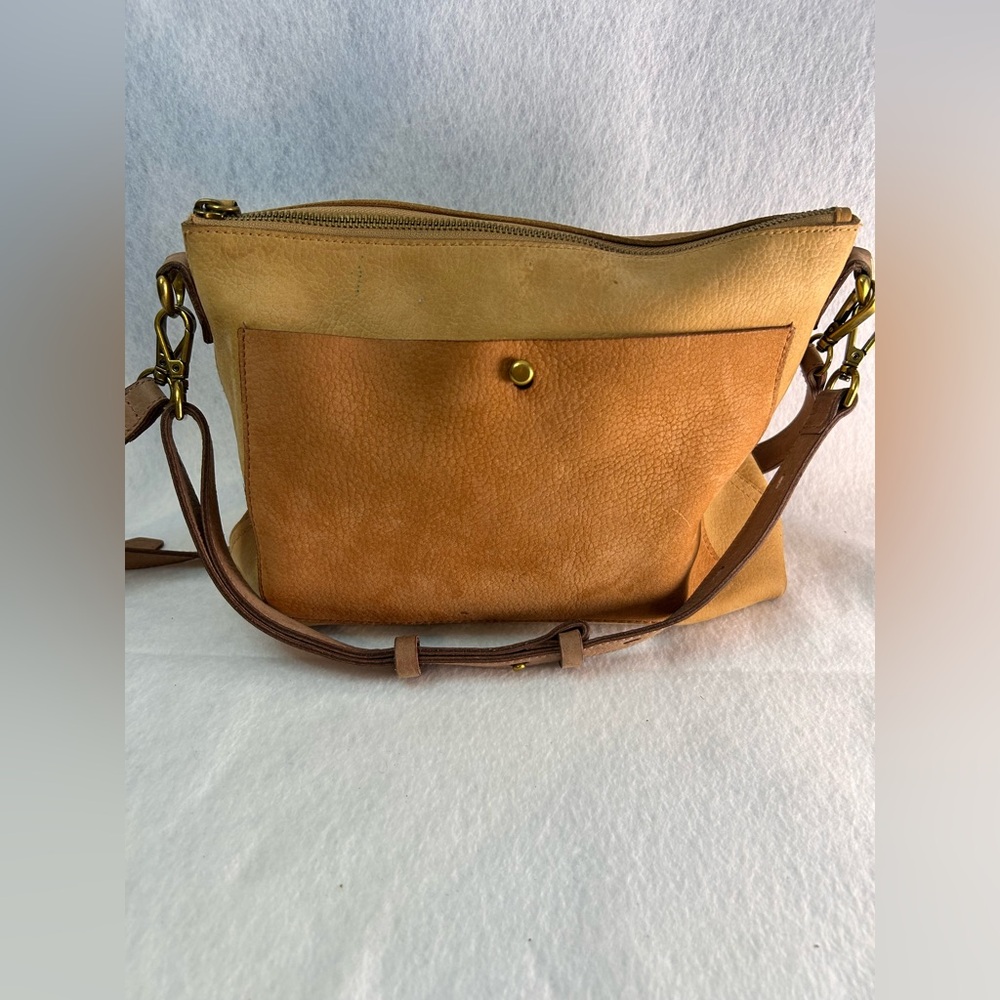 Madewell Tan and Brown Leather Shoulder Bag Crossbody Bag with wallet